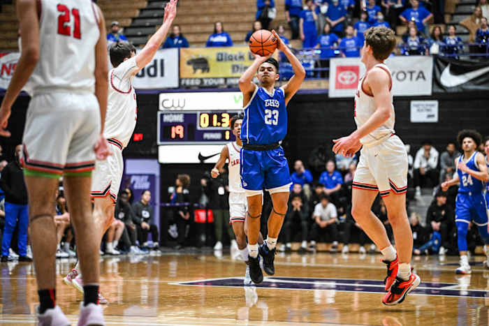Lincoln Gresham 6A Oregon boys basketball quarterfinal Naji Saker -28